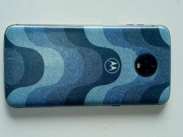 moto z3 play muito novo.
