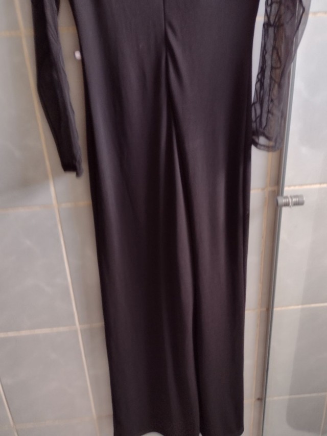 Macacão preto veste 34,36,38 - Foto 5