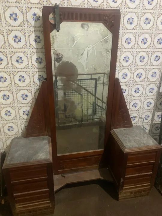 Antiga penteadeira com espelho - Foto 5