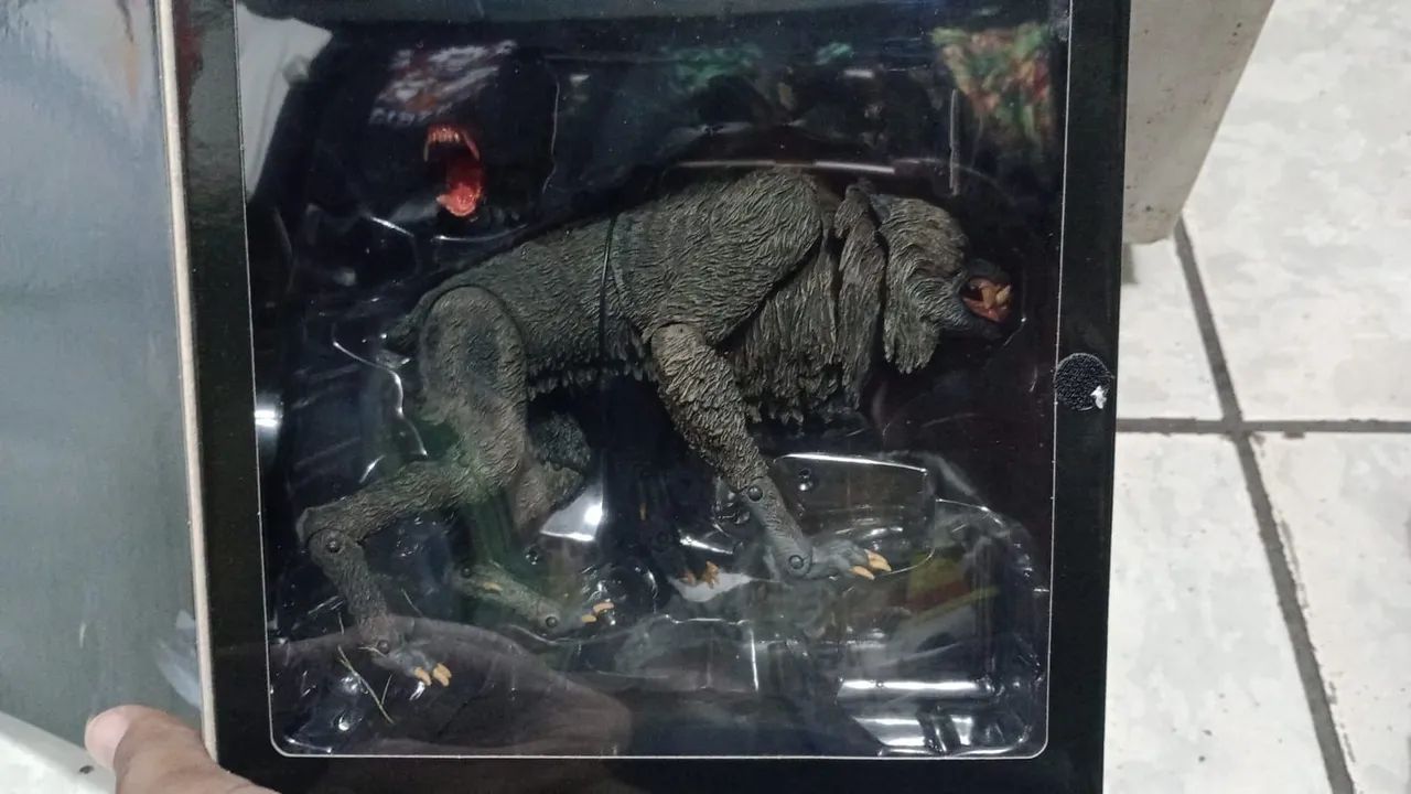 Lobisomem Americano em Londres Neca Original Raro - Foto 3