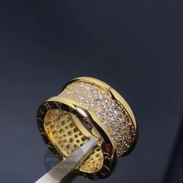 Par de alianças bvlgari molas flexiveis e cravejada  - Foto 3