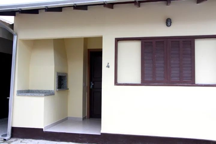 Casa para 5 pessoas, Praia de Perequê SC, 2 quartos, LIVRE 31 dezembro a 10 janeiro - Foto 2