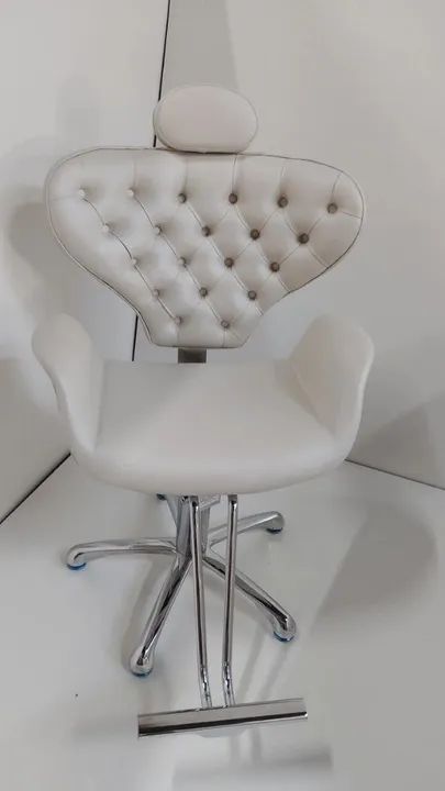 Cadeiras hidráulica para salão  - Foto 4
