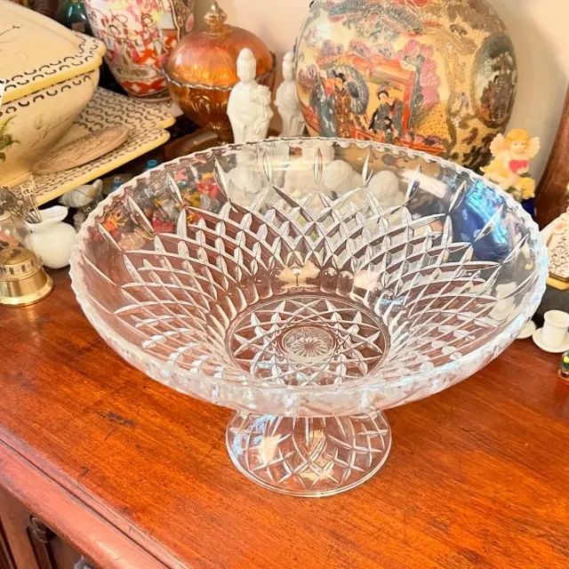 Centro de mesa em cristal com lapidação rica e detalhada. - Foto 2