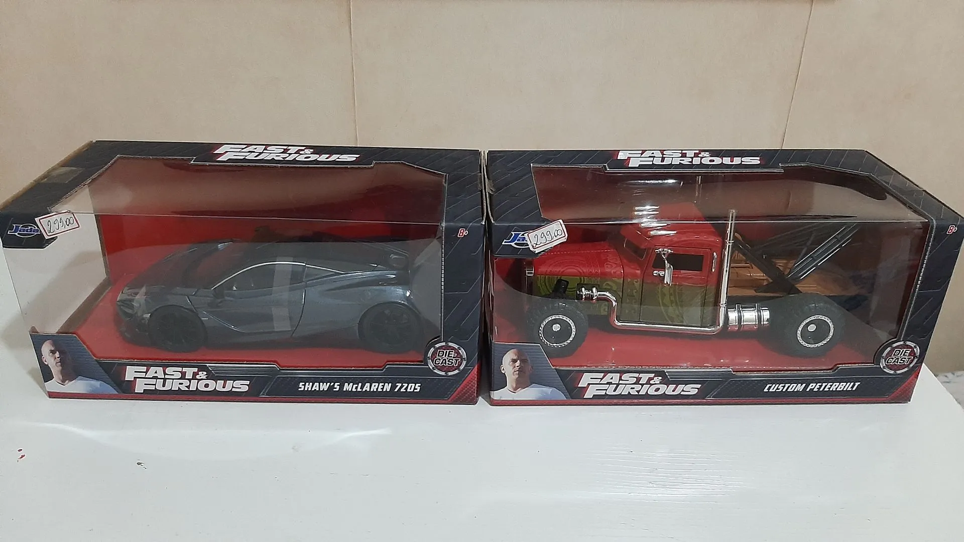 Carros Fast & Furious Coleção - McLaren 720S e Peterbilt