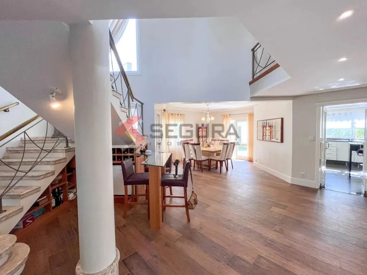 Sobrado com 3 dormitórios, sendo 1 com suíte e sacada - São José / Canoas - Foto 5