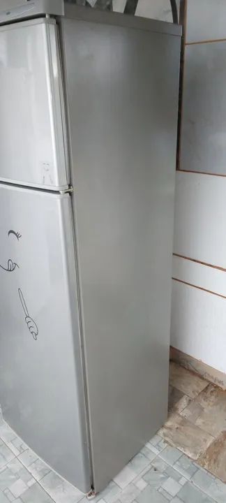 Ótima Geladeira Duplex  - Foto 2