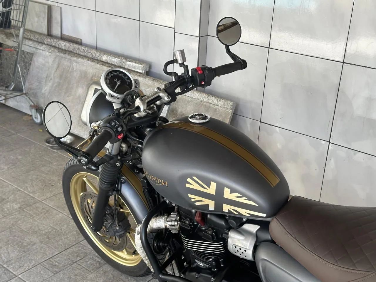 Triumph STREET twin 900cc customizada,com BX KM. - Foto 2