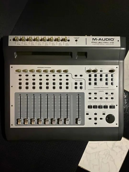 M-Audio ProjectMix I/O - Interface de Áudio
