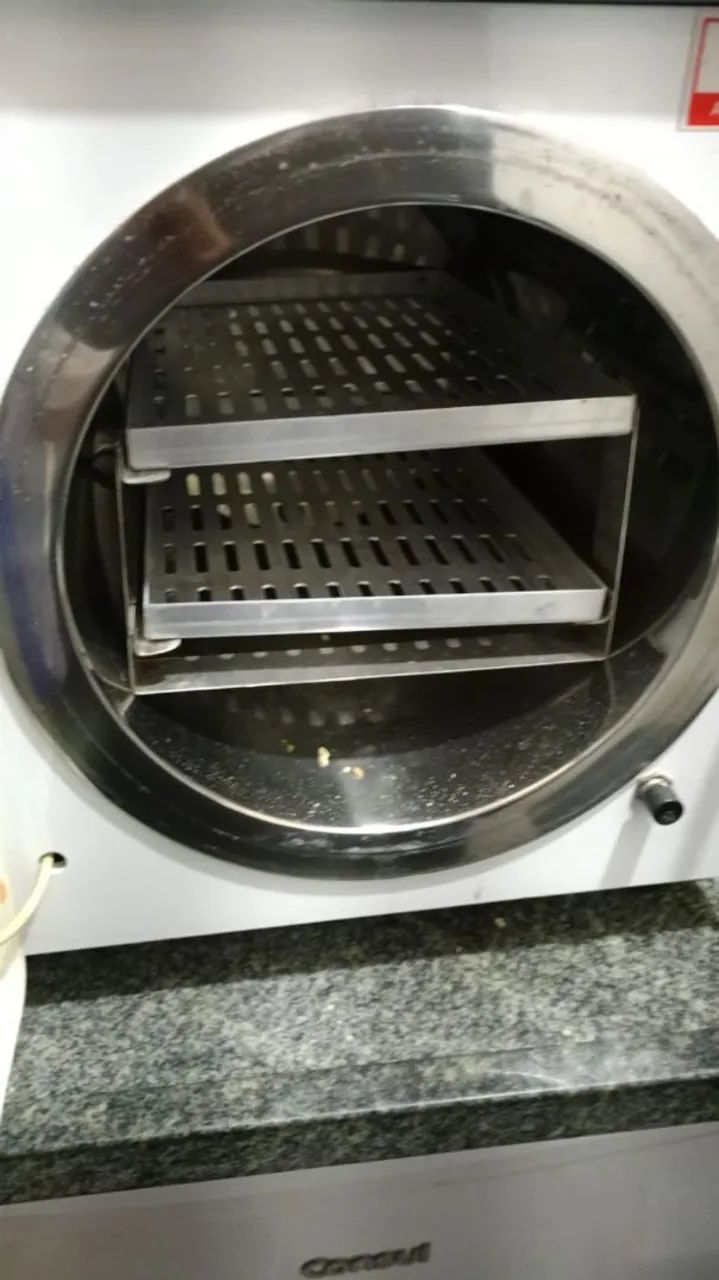 Autoclave para esterilização de materiais