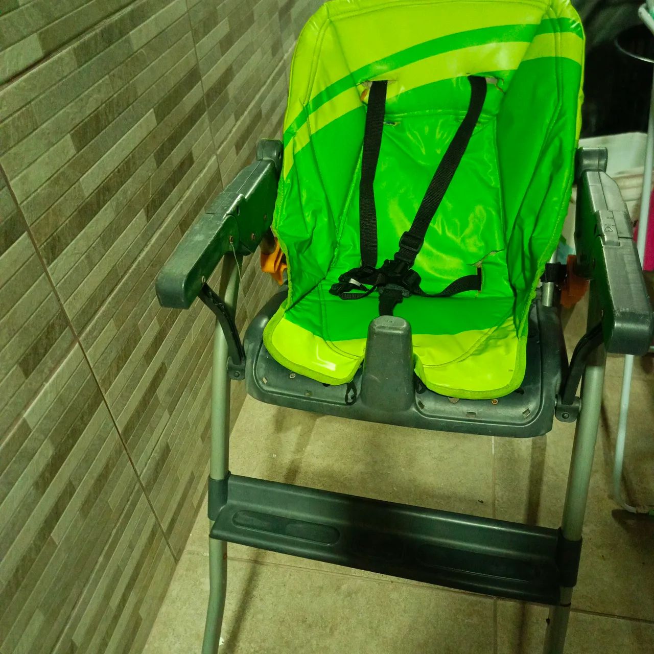 Cadeira de Alimentação Infantil - Chicco