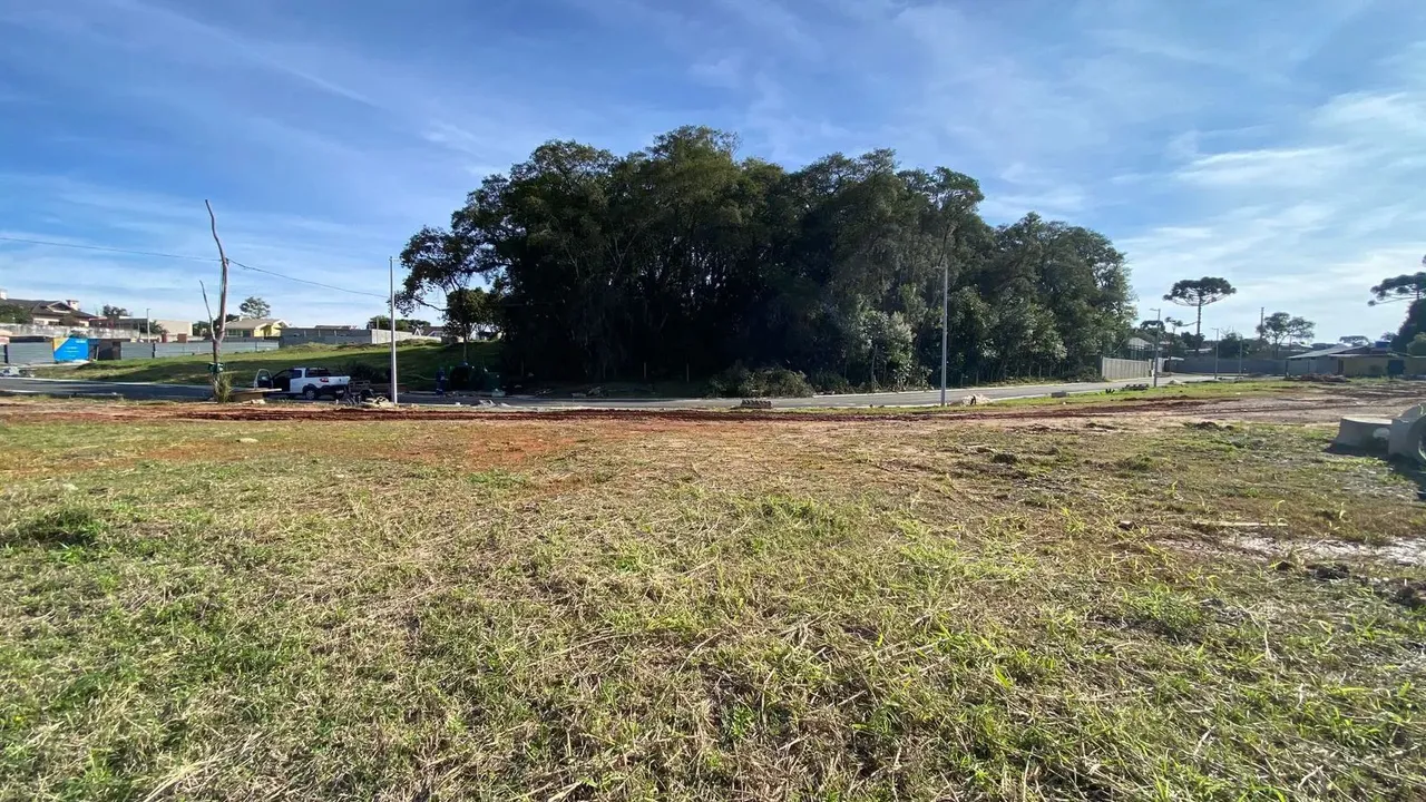 Terreno em Condomínio Alto Padrão no São Braz/Curitiba