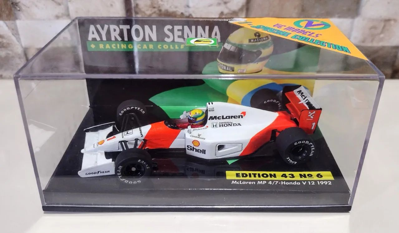 Miniatura Formula 1 Mclaren MP4/7 Ayrton Senna Minichamps