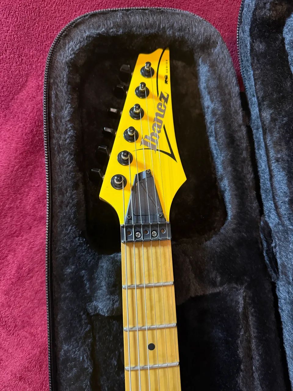 NEGOCIO PREÇO Ibanez RG 350 Amarela com case - Foto 2