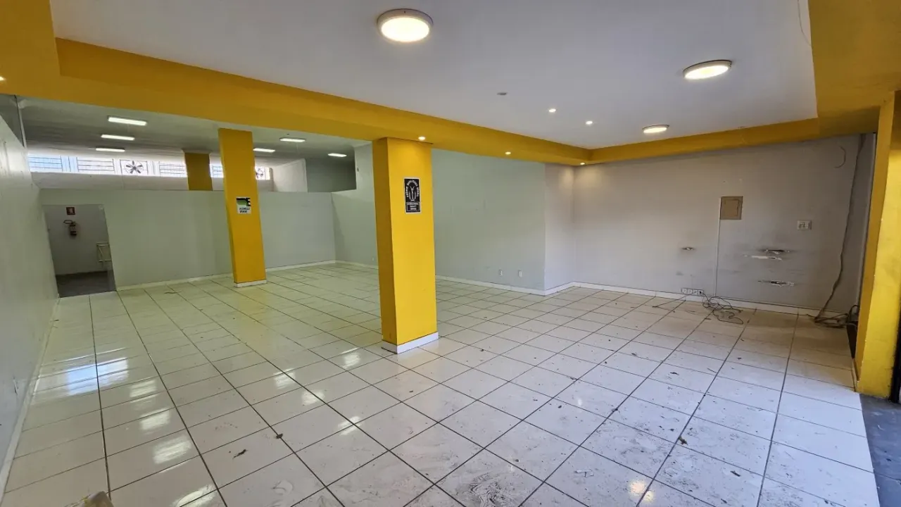 Sala Comercial para Locação em Goiânia, Setor Sul, 2 banheiros, 3 vagas