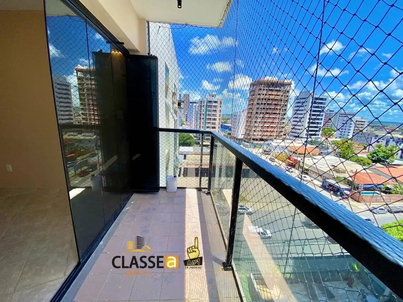 Apartamento 4 Quartos Beira Mar em Candeias | Sinfonia