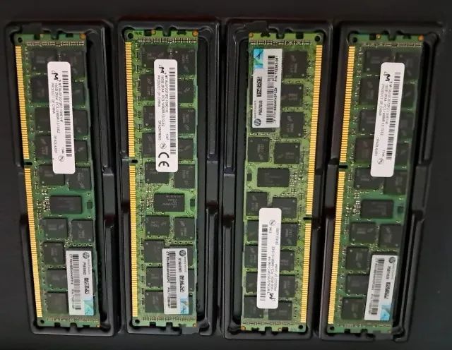 Memoria Ecc Ddr3 2 x 16 gb Ddr3 1866 Mhz (32gb) (Usada) Não entrego! Não aceito cartão