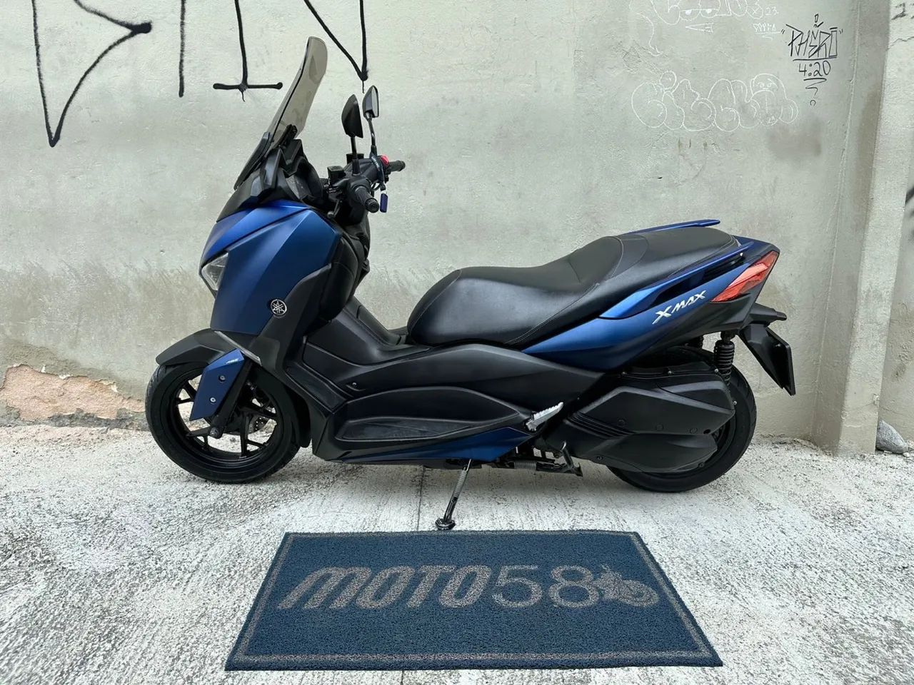 Xmax 300 Yamaha X Max 250 2016 Scooter Xmax 250 Usato 2010 Scooter - Main Image