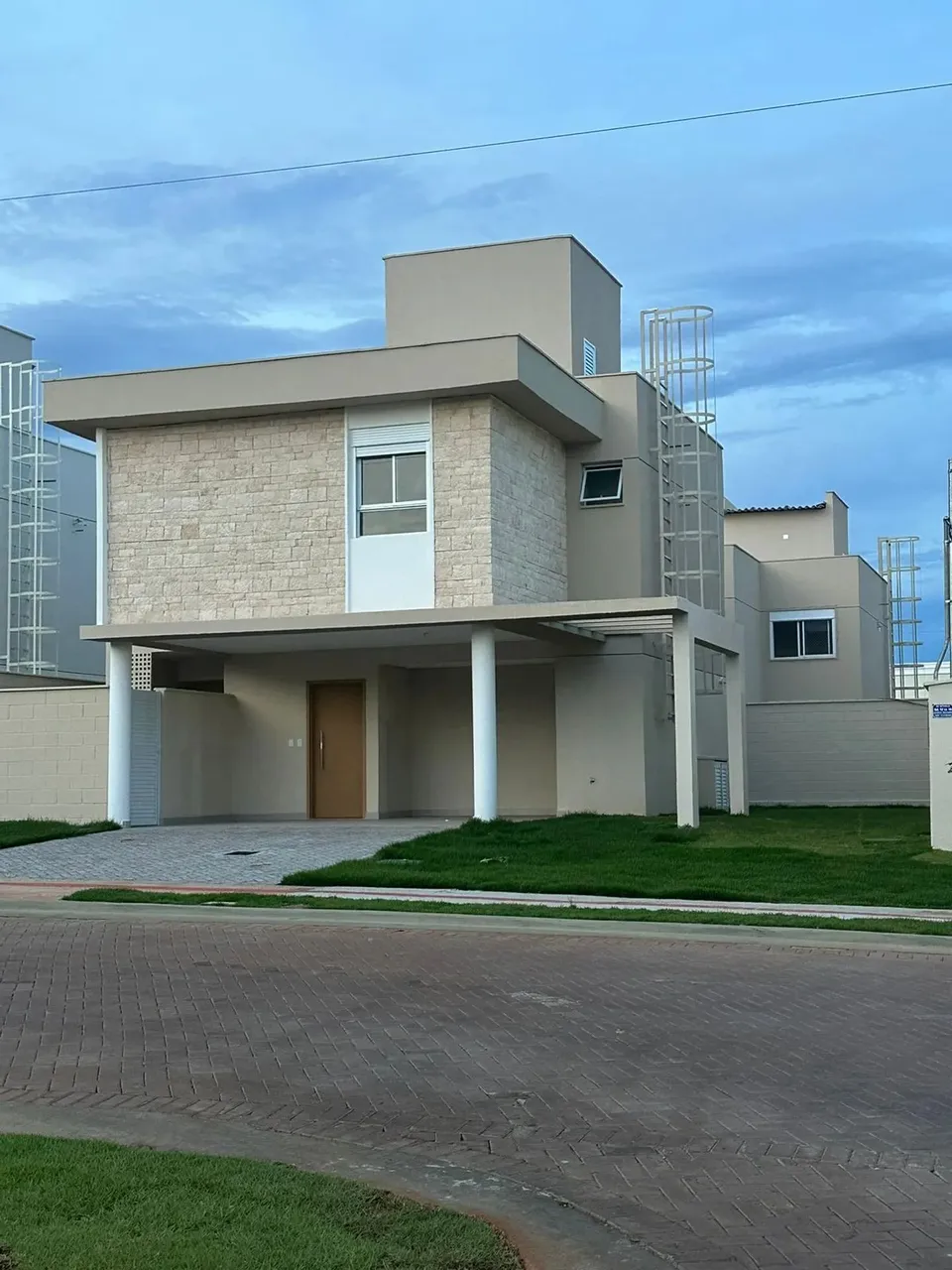 Casa no Condomínio Residencial Jardins Marselha, localizado em Aparecida de Goiânia