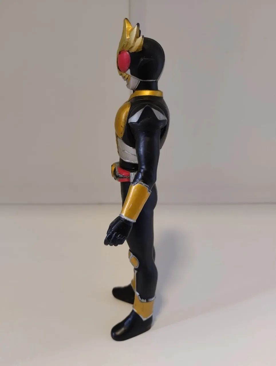 Boneco Kamen Rider Agito Bandai 17cm Usado. - Foto 2