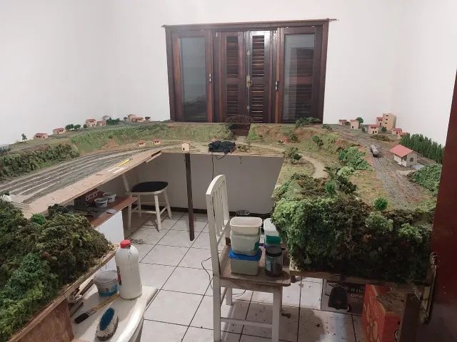 Itens para maquete de ferromodelismo