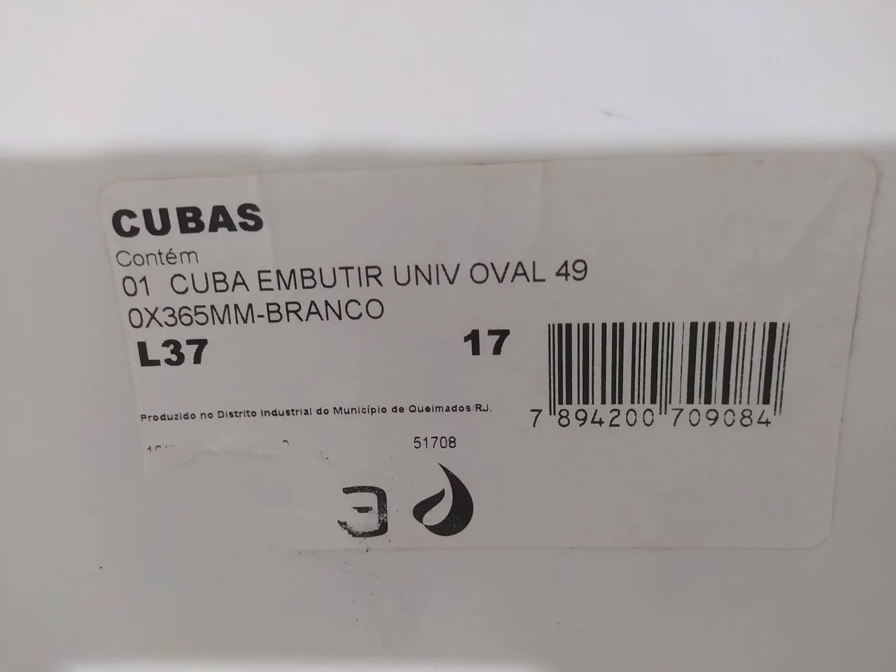 Bathroom sink64330447246594122