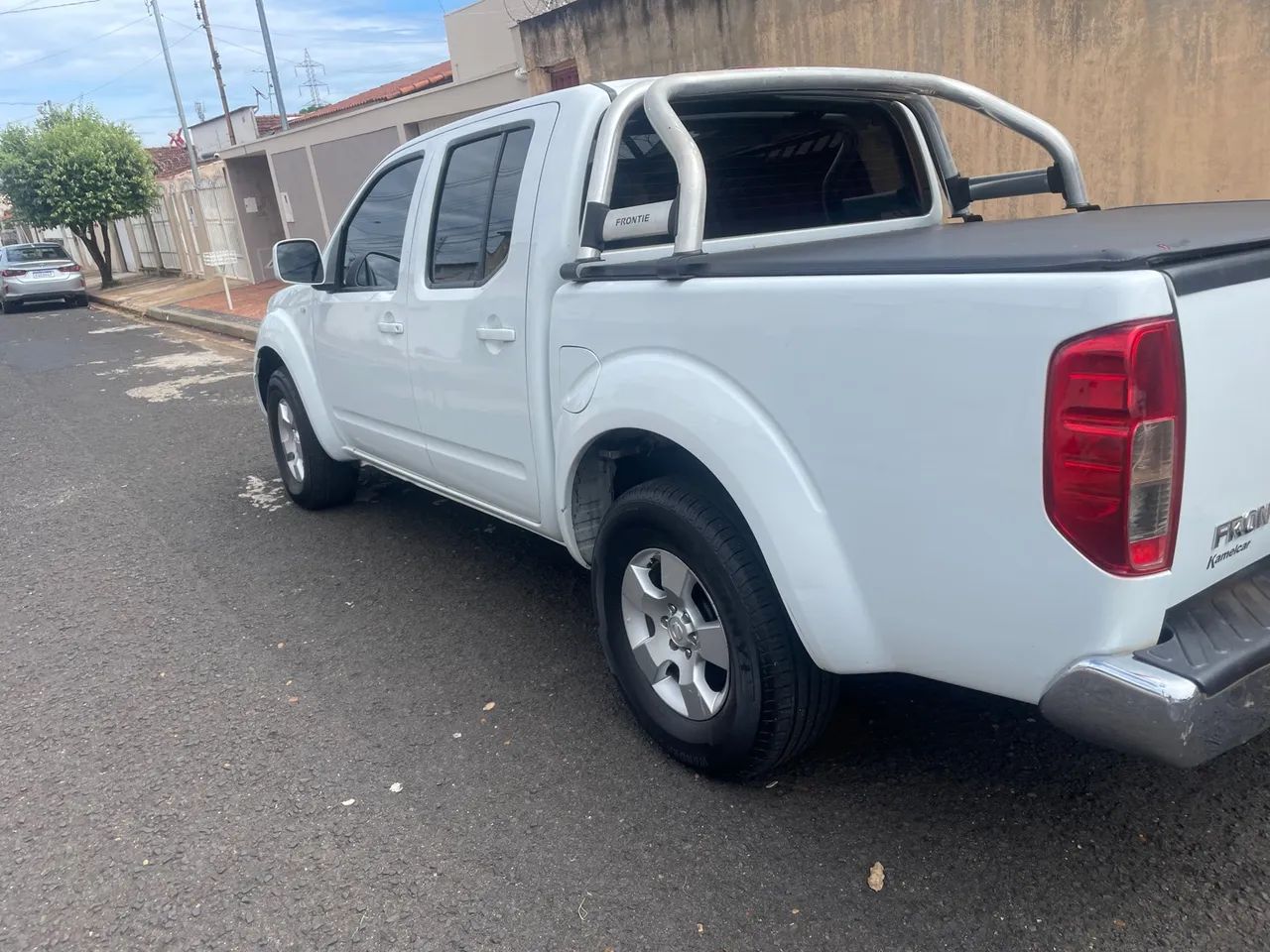 Frontier XE 2012/2013  Manual 6 Machas 190CV - Foto 4