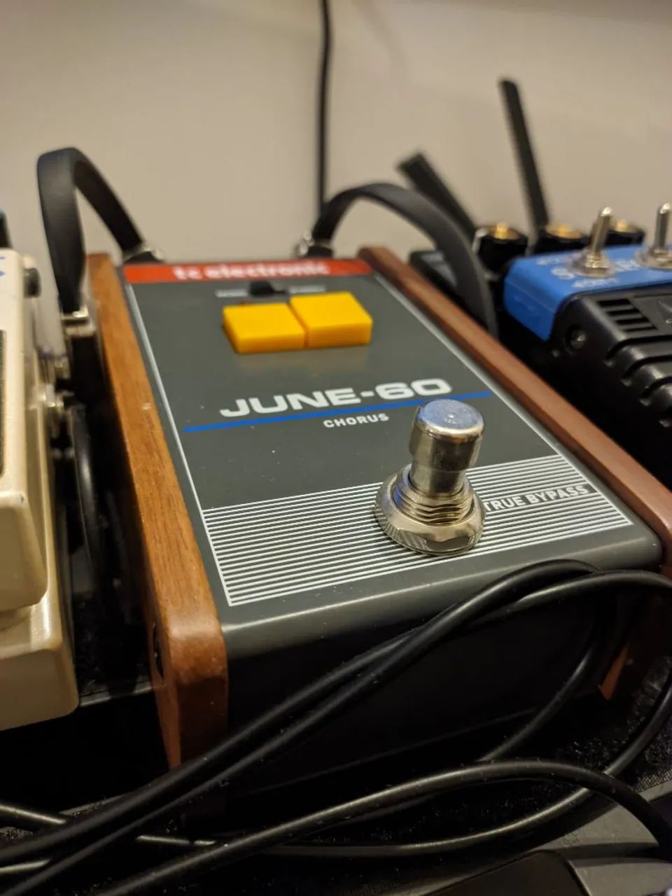 TC ELECTRONIC JUNE-60 CHORUSをレビュー！V1とV2の違いも考察