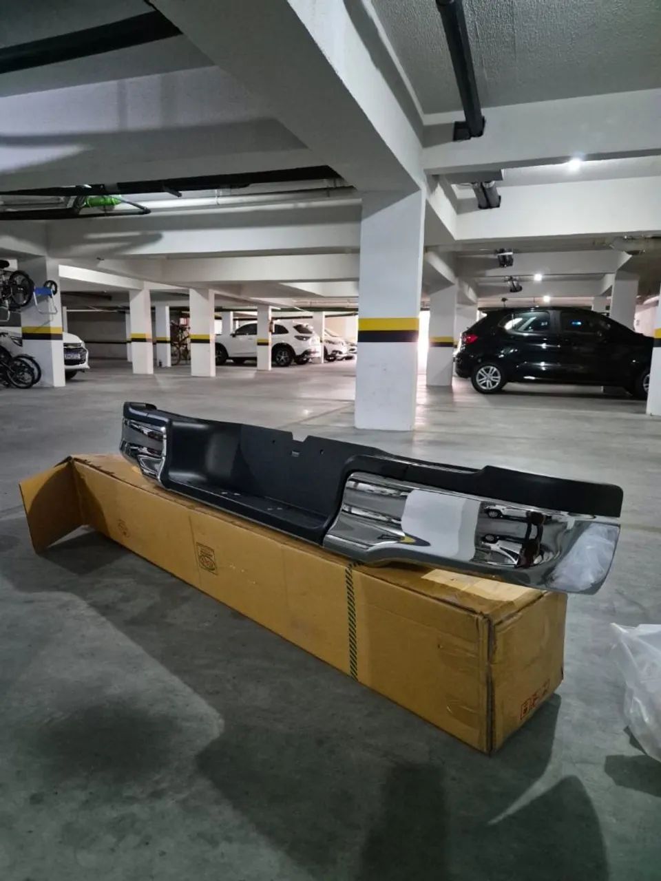 VENDO PARACHOQUE HILUX  - Foto 2