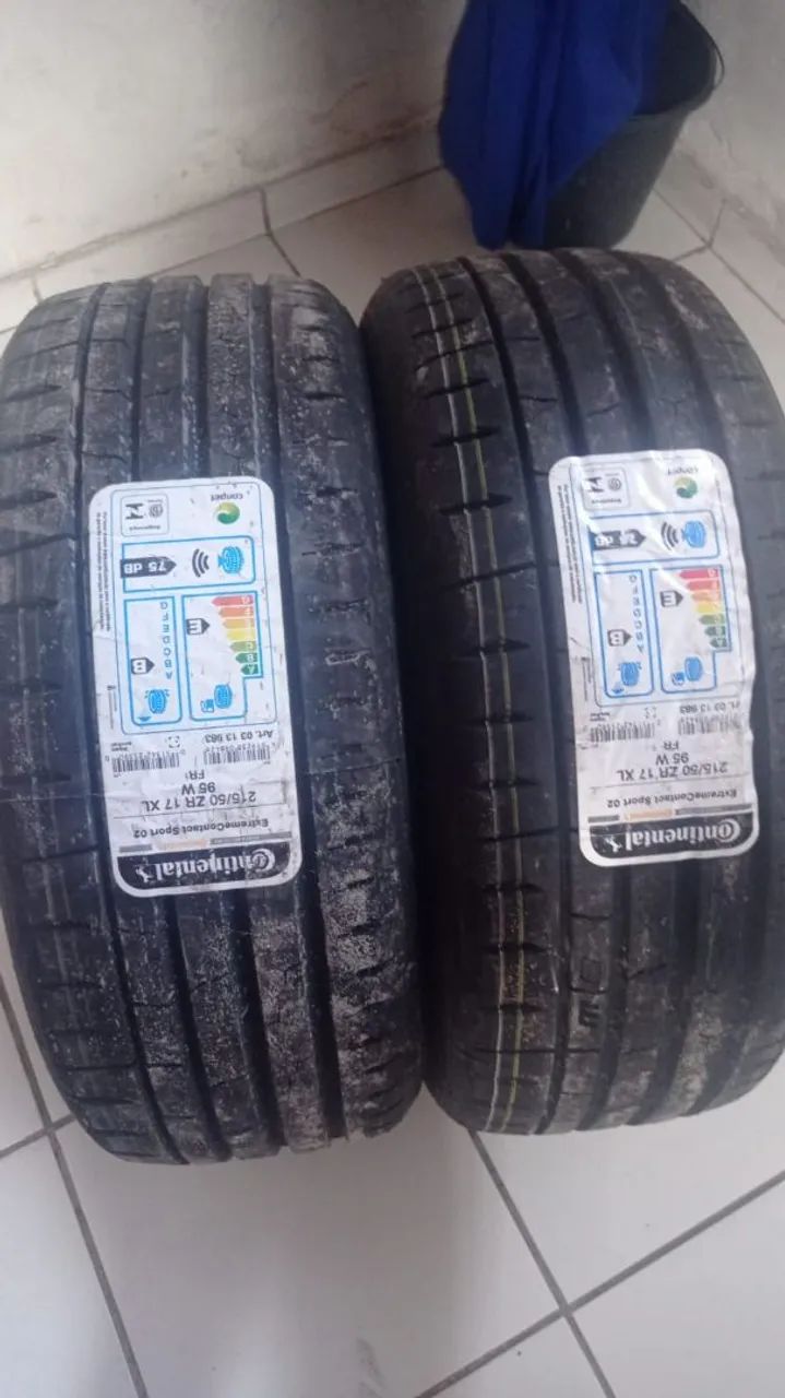 Pneus Continental ExtremeContact Sport 215/50 ZR 17 XL