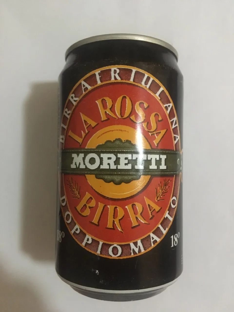 Lata de Cerveja La Rossa Moretti