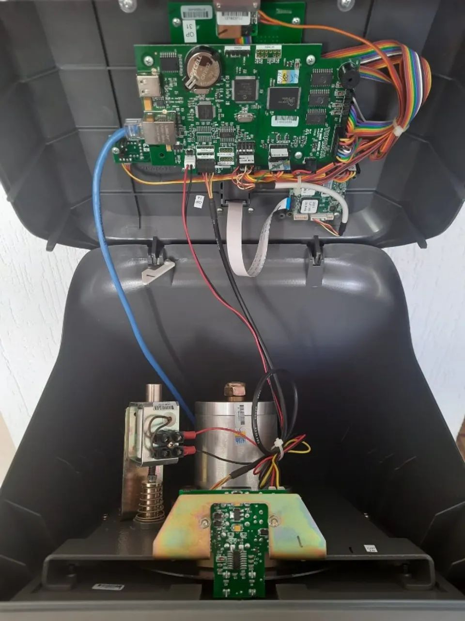 Catraca TOPDATA MODELO FIT - com leitor de cartão, senha e leitor Biometria, NOVA NA CAIXA - Foto 5