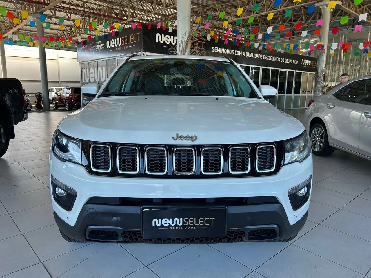 JEEP COMPASS LONGITUDE 2.0 DIESEL 16V 4X4 AUTOMÁTICO 2020/2021 COR BRANCO COM 74 MIL KM 