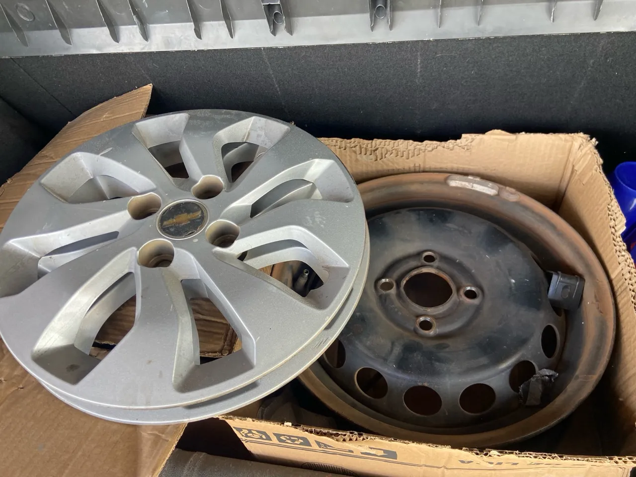 Calotas e Roda de Ferro Chevrolet Aro 14