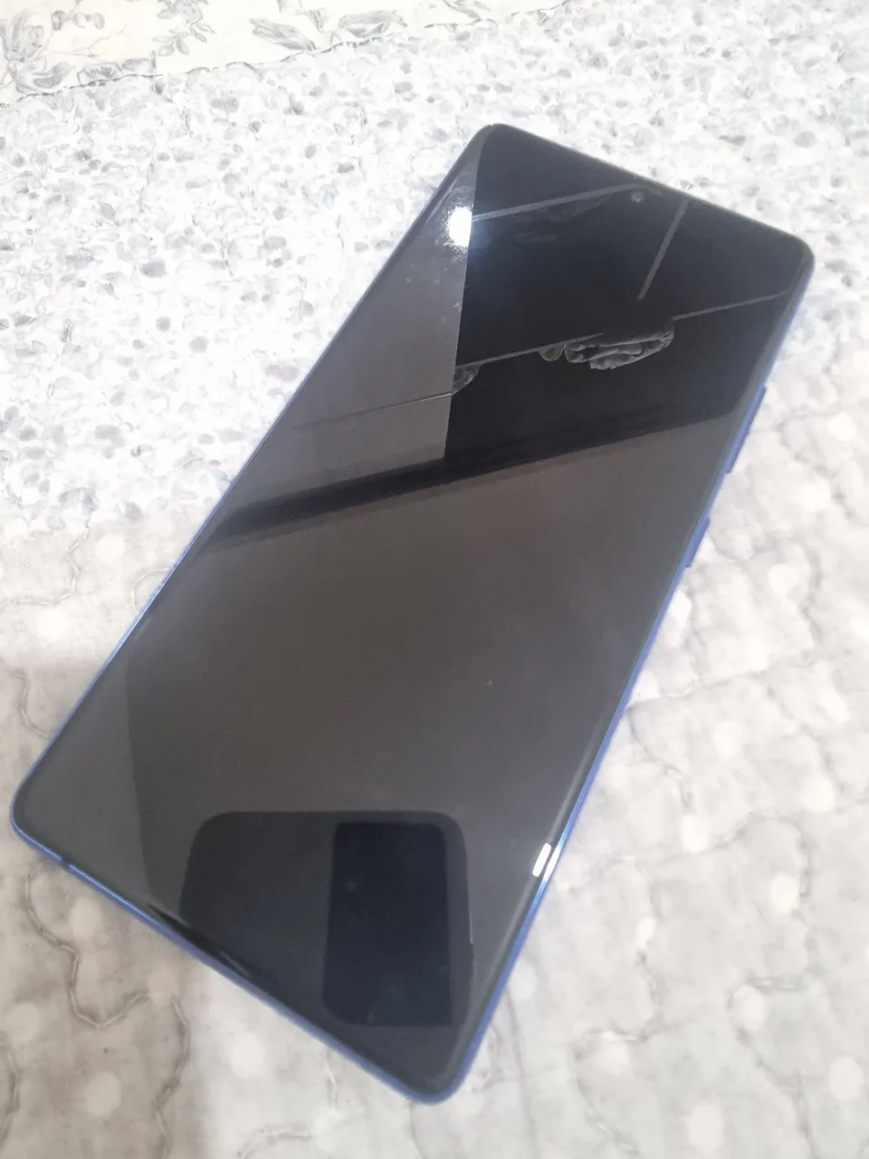 Samsung Galaxy S10 Lite. Excelente estado. 100% funcional. Celular de alta performance.