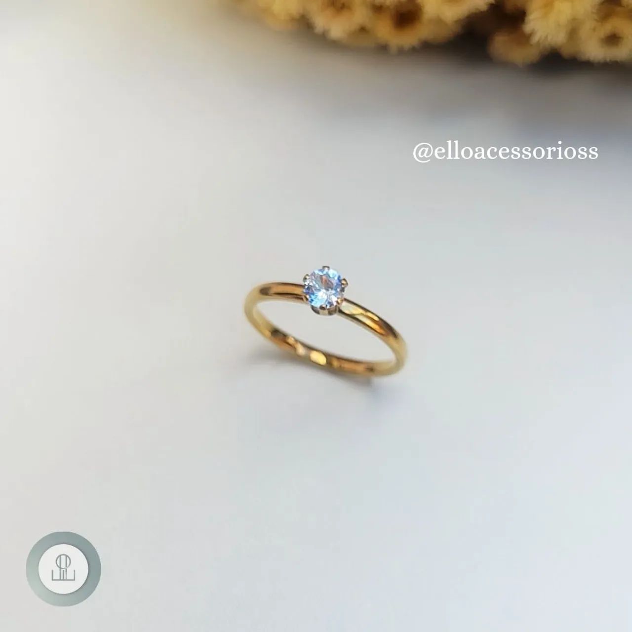 Anel Solitário Cristal em zircônia