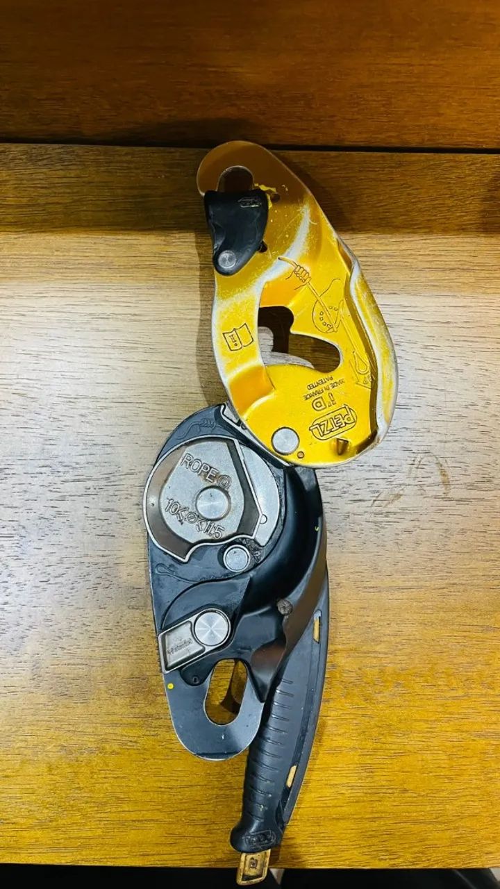 descensor ID Petzl - Foto 2