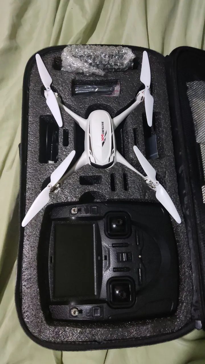 Drone X4 Desire - com GPS 