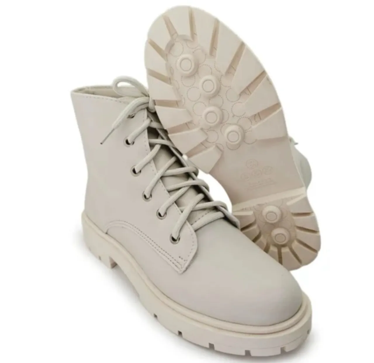 Bota Coturno Feminina Off White