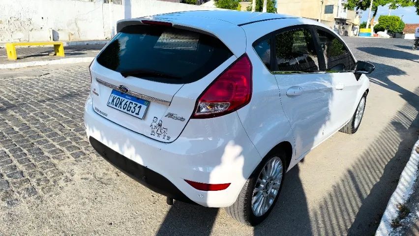 New Fiesta Titanium 1.6 Automático - Foto 5
