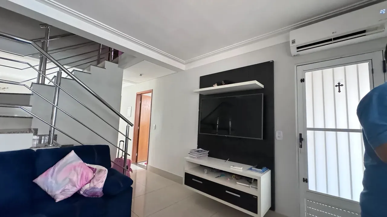 vendo condomínio villa Borghese