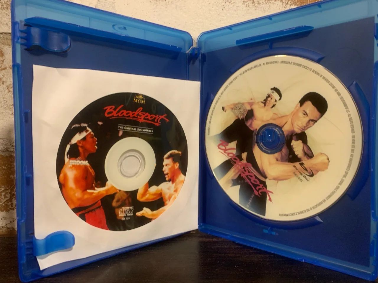 O Grande Dragão Branco - Blu-ray - com luva e trilha sonora - Foto 2