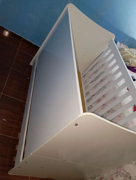 Berço de Bebê em Ótimo Estado