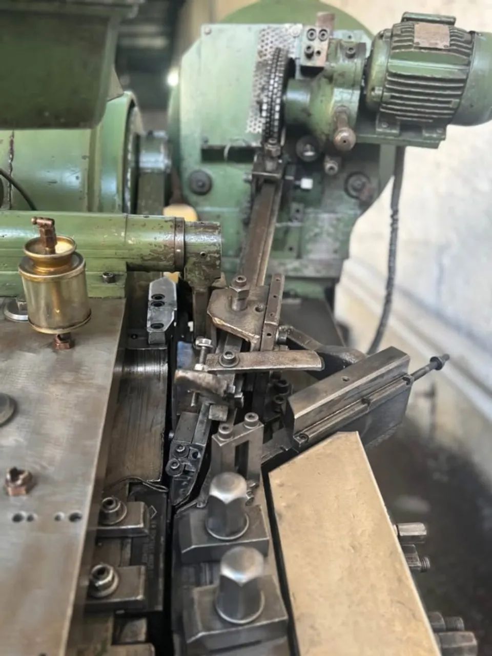 Laminadora de rosca de pente automática - Foto 5