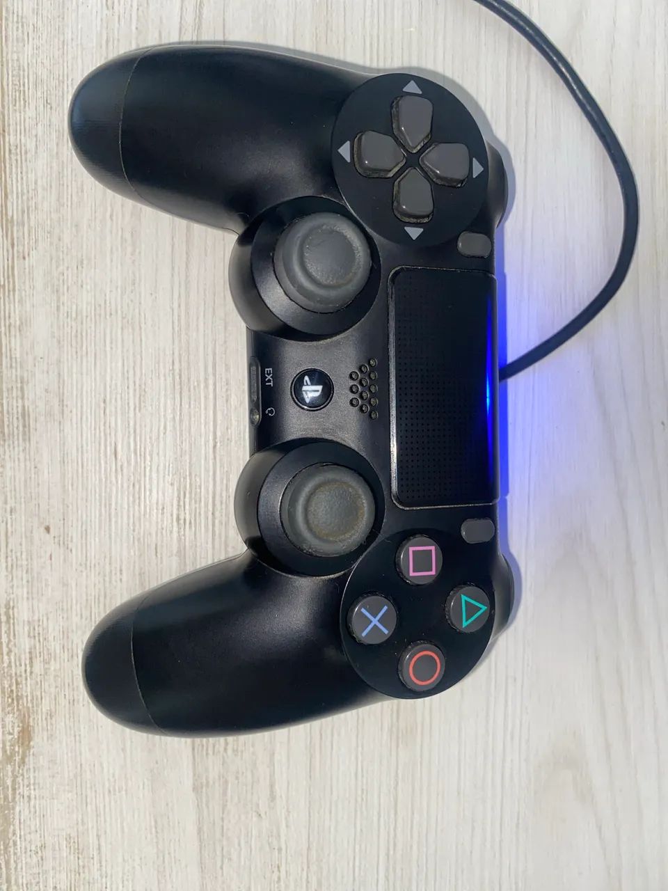 ?Controle PS4 com defeito no X - leve.64303752764289121