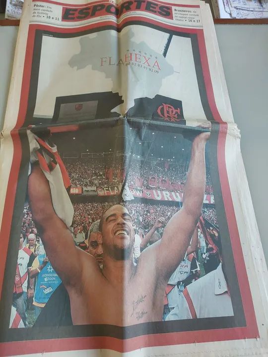 CADERNO DE ESPORTES JORNAL O GLOBO FLAMENGO HEXACAMPEÃO BRASILEIRO. 