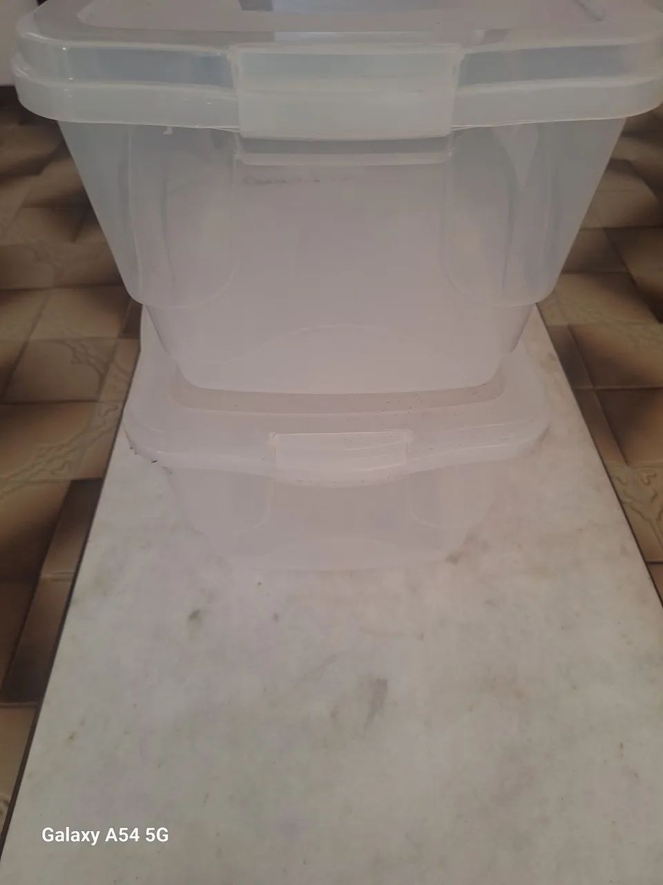 2 white storage boxes65735154725890122