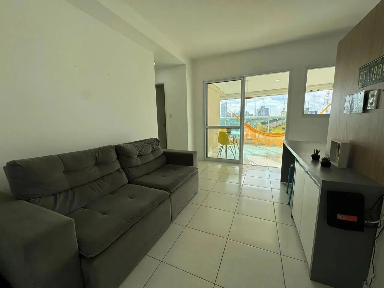 Apartamento 1 Quarto para Venda em Salvador, Rio Vermelho, 1 dormitório, 1 banheiro, 1 vag