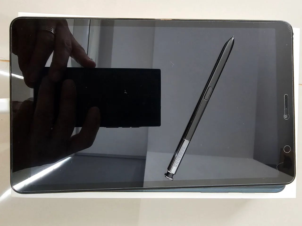 Tablet SAMSUNG Tab A com canetinha Samsung 