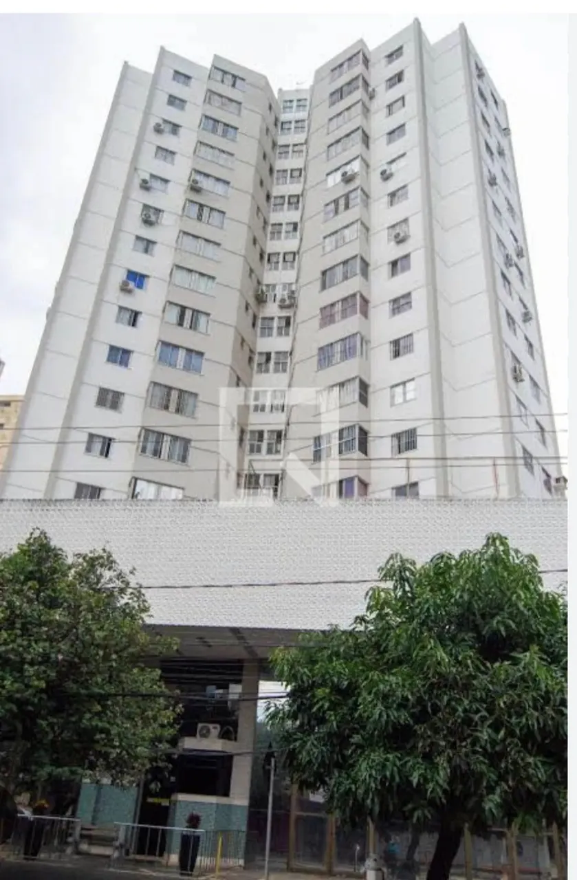 Alugo apto 2 quartis +escritório na Rua 04 no centro de Goiania.